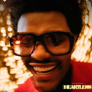 Meet your Posher, Claudia